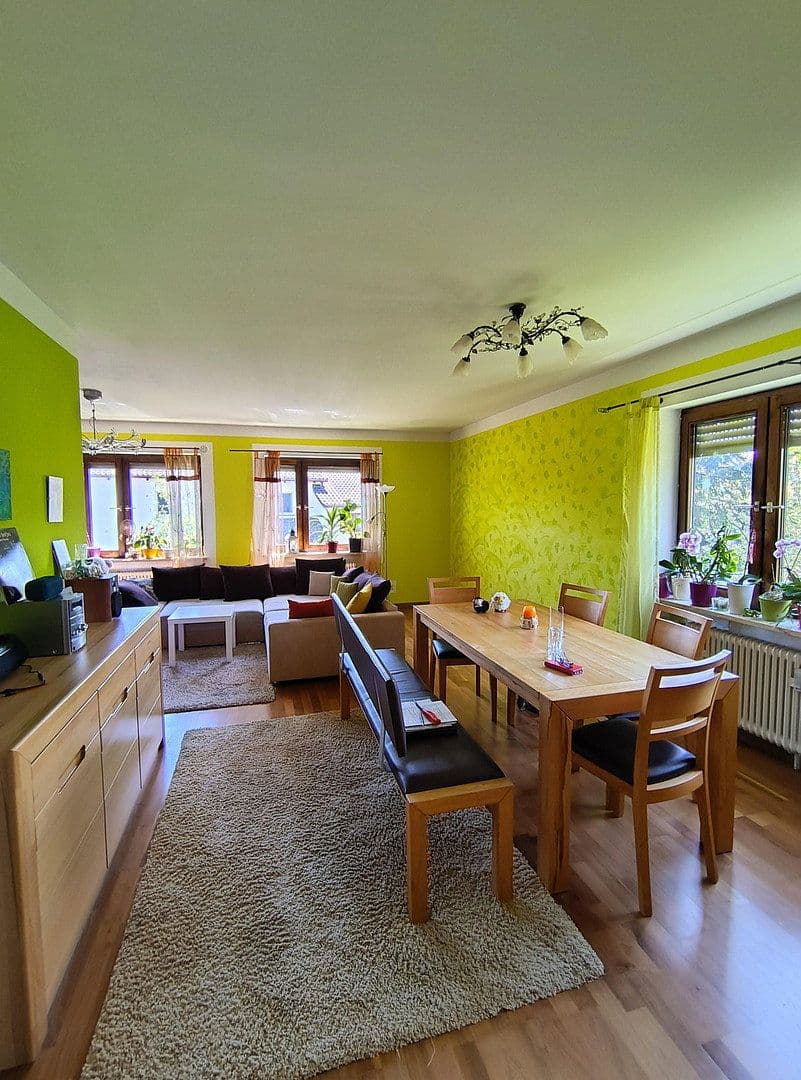 Predaj domu 230 m², pozemek 837 m², Gröbenzell, Bavorsko Predaj domu 230 m², pozemek 837 m², Gröbenzell, Bavorsko