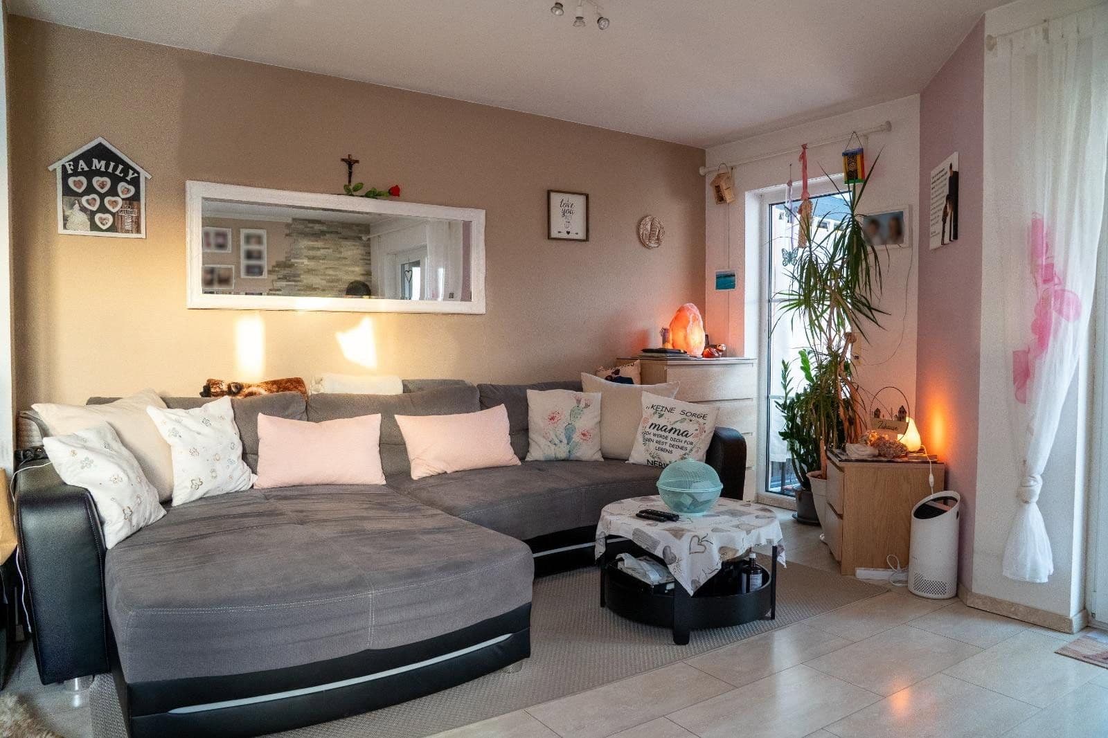 Predaj domu 116 m², pozemek 255 m², Nidderau, Hesensko Predaj domu 116 m², pozemek 255 m², Nidderau, Hesensko