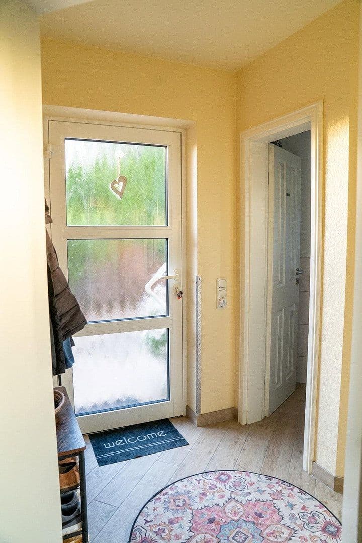 Predaj domu 116 m², pozemek 255 m², Nidderau, Hesensko Predaj domu 116 m², pozemek 255 m², Nidderau, Hesensko
