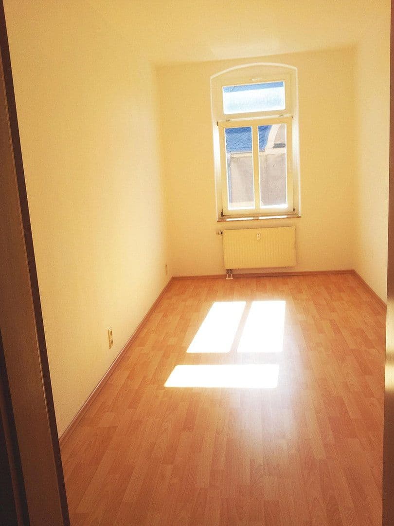 Prenájom bytu 2-izbový 56 m², Conrad Clauß Straße 20, Hohenstein-Ernstthal, Sasko Prenájom bytu 2-izbový 56 m², Conrad Clauß Straße 20, Hohenstein-Ernstthal, Sasko