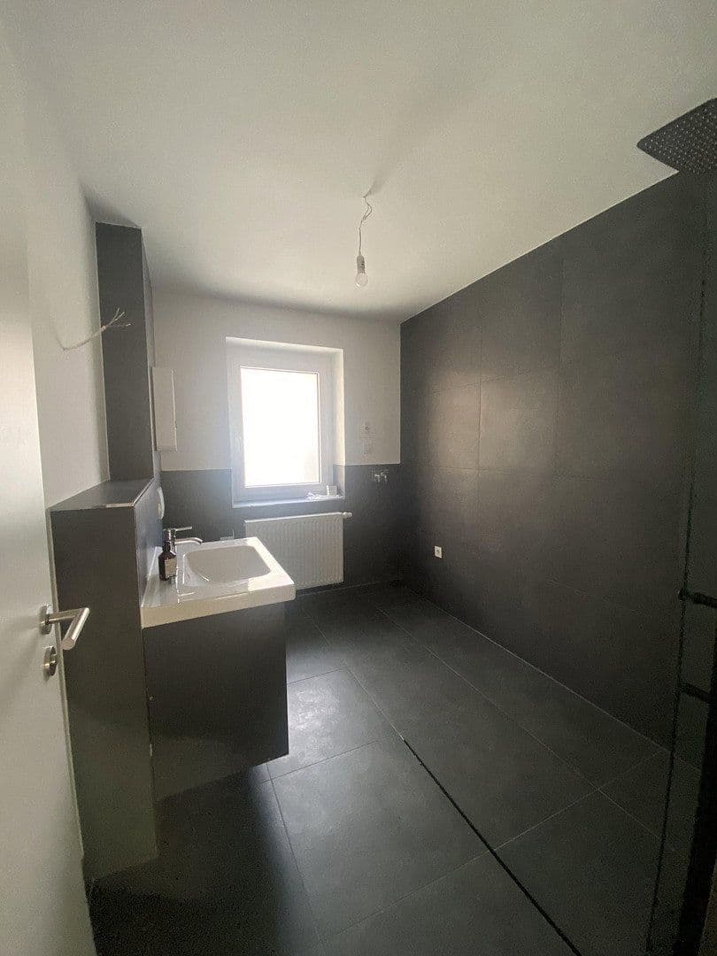 Prenájom bytu 3-izbový 75 m², Ebelsbach, Bavorsko Prenájom bytu 3-izbový 75 m², Ebelsbach, Bavorsko