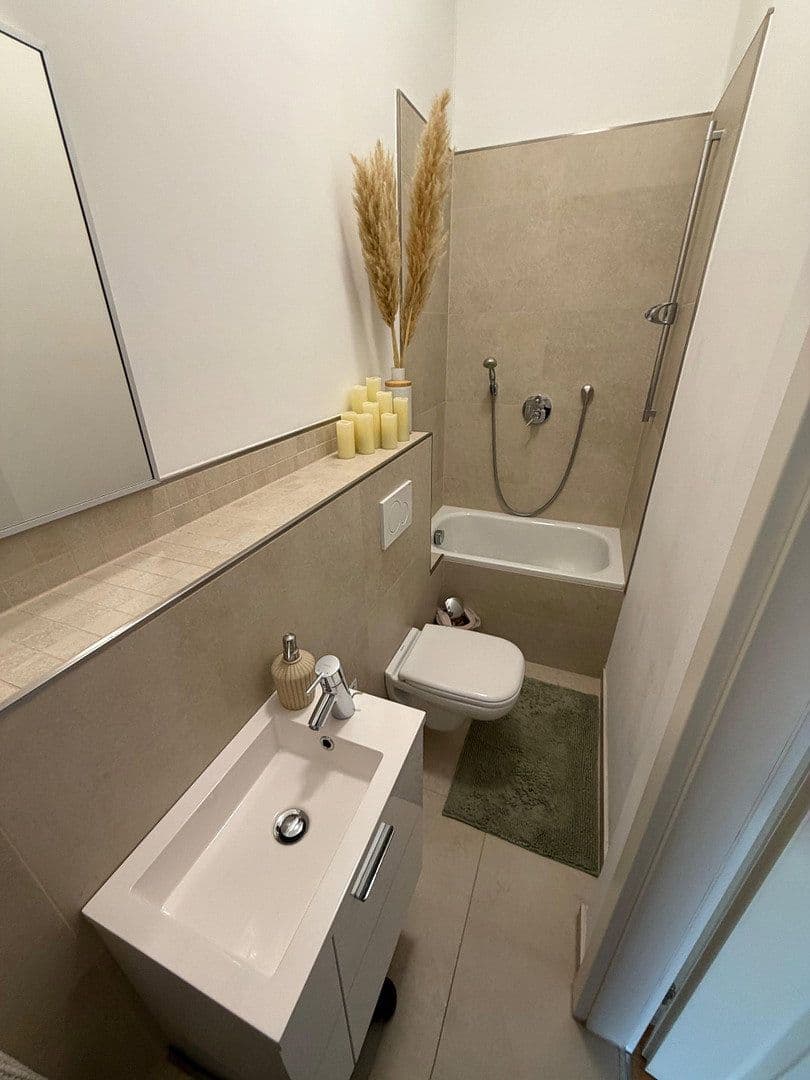 Predaj bytu 4-izbový 106 m², Heidelberg, Bádensko-Wurttembersko Predaj bytu 4-izbový 106 m², Heidelberg, Bádensko-Wurttembersko