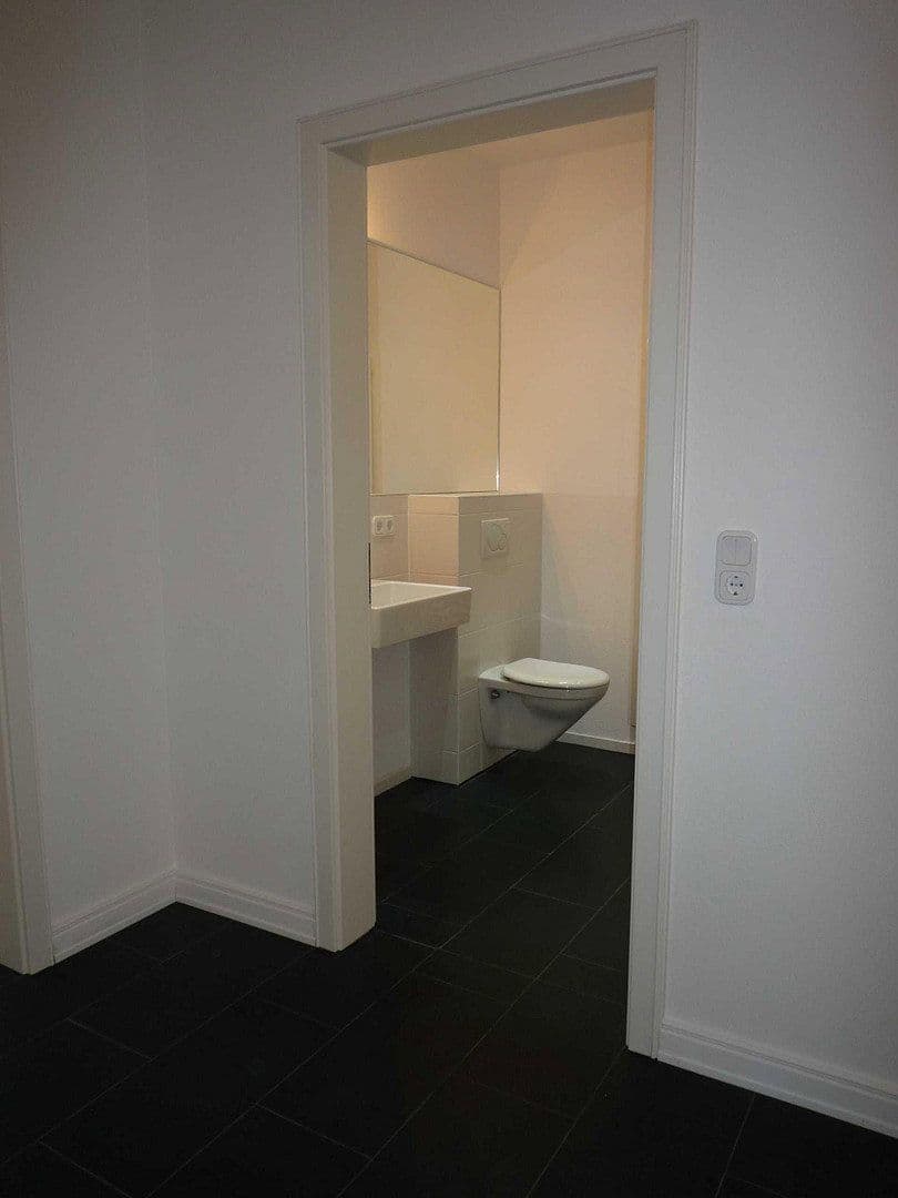 Prenájom domu 150 m², pozemek 150 m², Quellenßark 40, Bad Soden am Taunus, Hesensko Prenájom domu 150 m², pozemek 150 m², Quellenßark 40, Bad Soden am Taunus, Hesensko