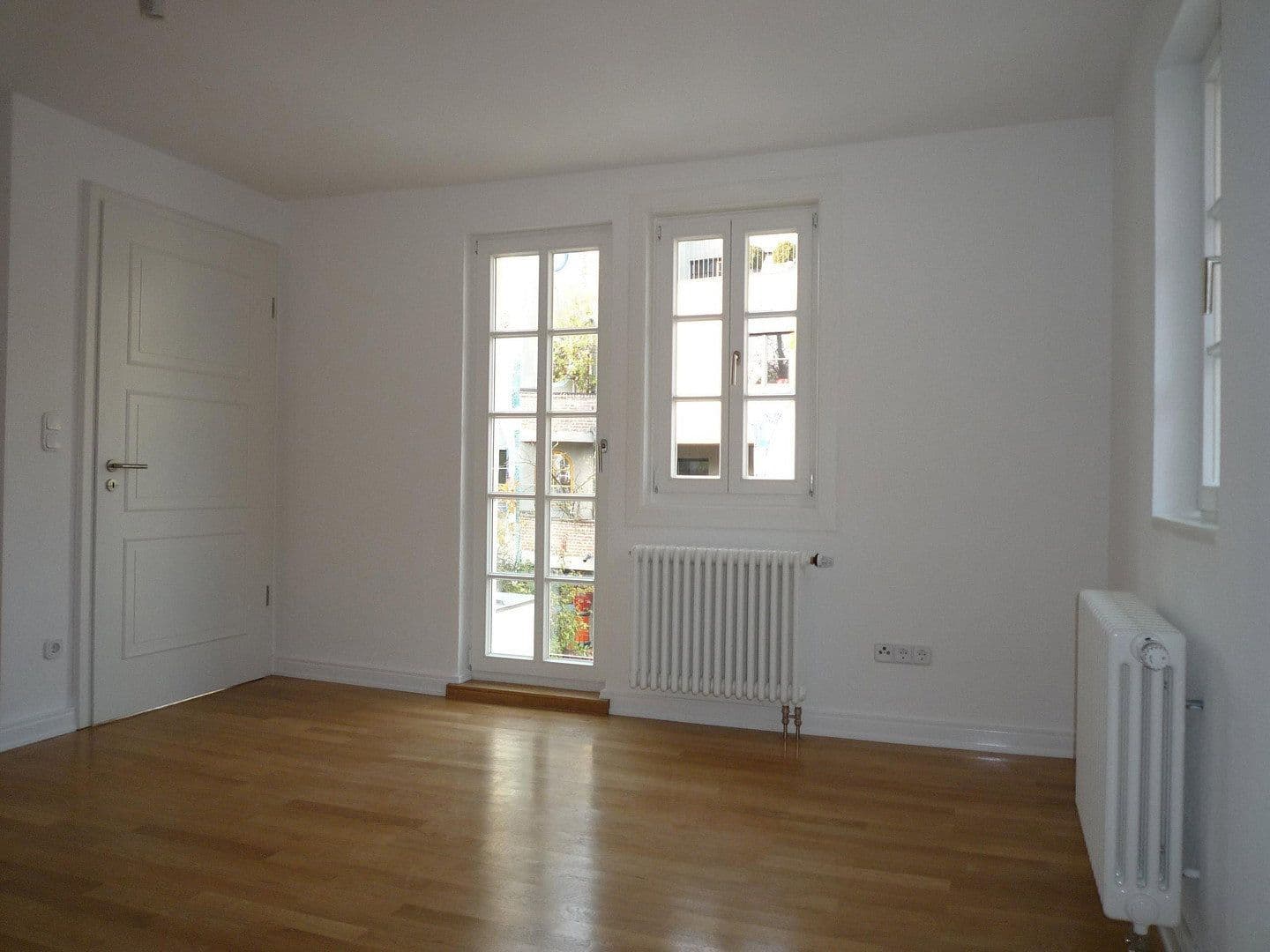 Prenájom domu 150 m², pozemek 150 m², Quellenßark 40, Bad Soden am Taunus, Hesensko Prenájom domu 150 m², pozemek 150 m², Quellenßark 40, Bad Soden am Taunus, Hesensko