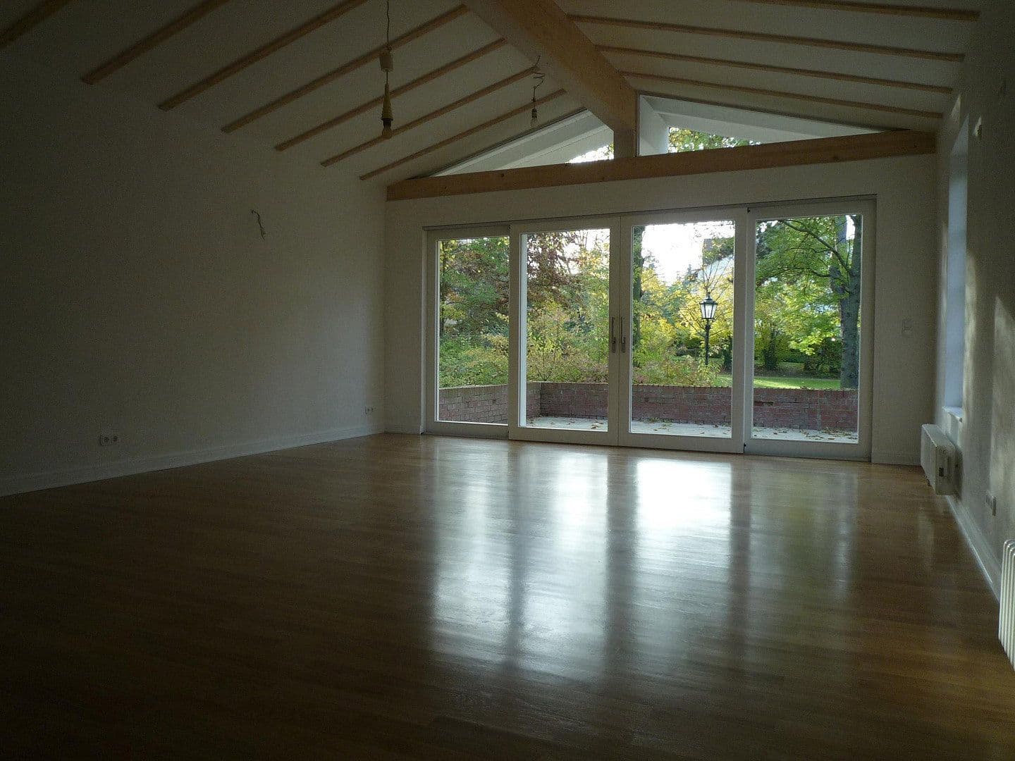 Prenájom domu 150 m², pozemek 150 m², Quellenßark 40, Bad Soden am Taunus, Hesensko Prenájom domu 150 m², pozemek 150 m², Quellenßark 40, Bad Soden am Taunus, Hesensko
