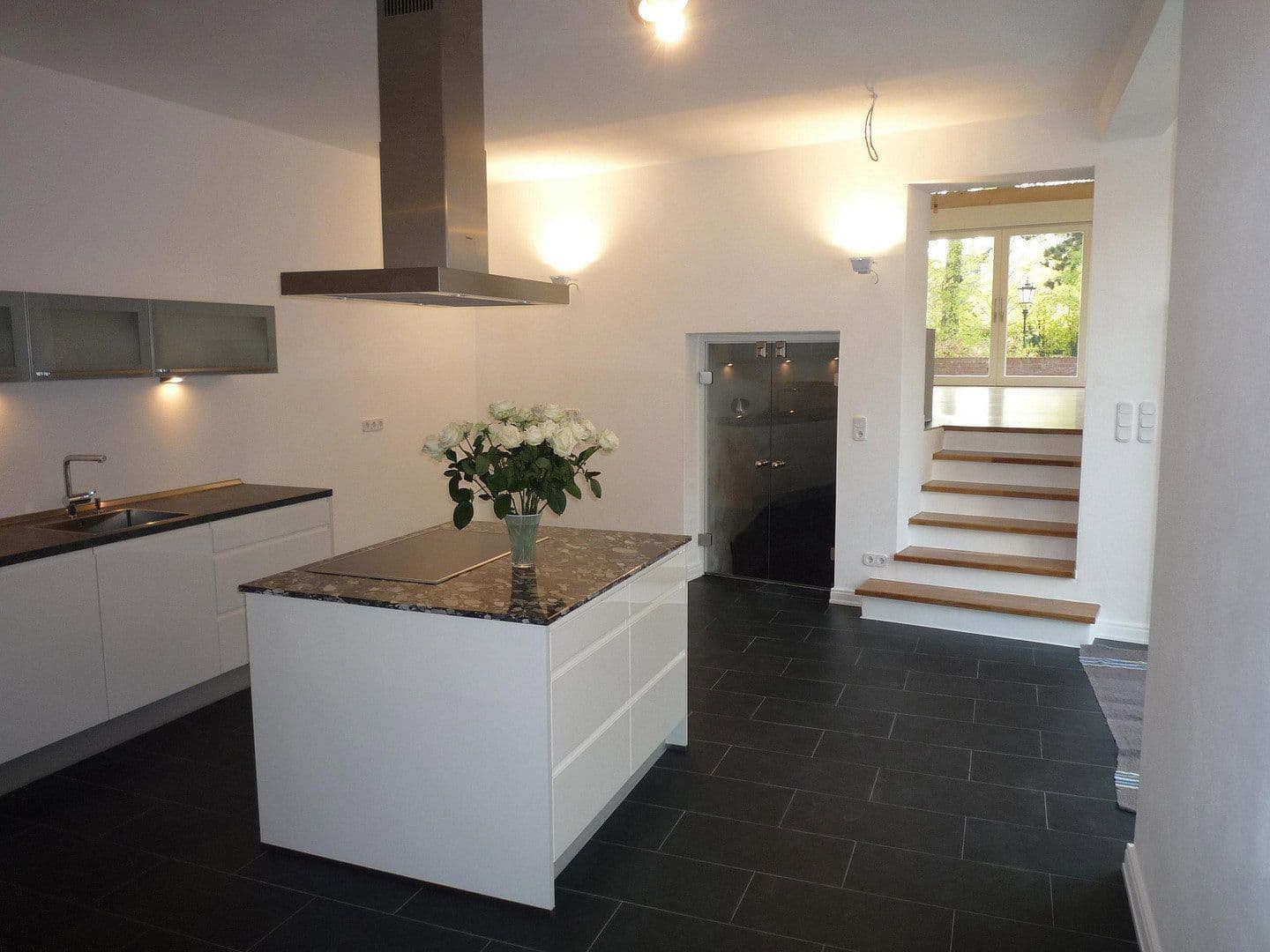 Prenájom domu 150 m², pozemek 150 m², Quellenßark 40, Bad Soden am Taunus, Hesensko Prenájom domu 150 m², pozemek 150 m², Quellenßark 40, Bad Soden am Taunus, Hesensko