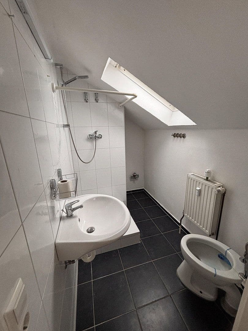 Prenájom bytu 2-izbový 40 m², Schwäbisch Gmünd, Bádensko-Wurttembersko Prenájom bytu 2-izbový 40 m², Schwäbisch Gmünd, Bádensko-Wurttembersko