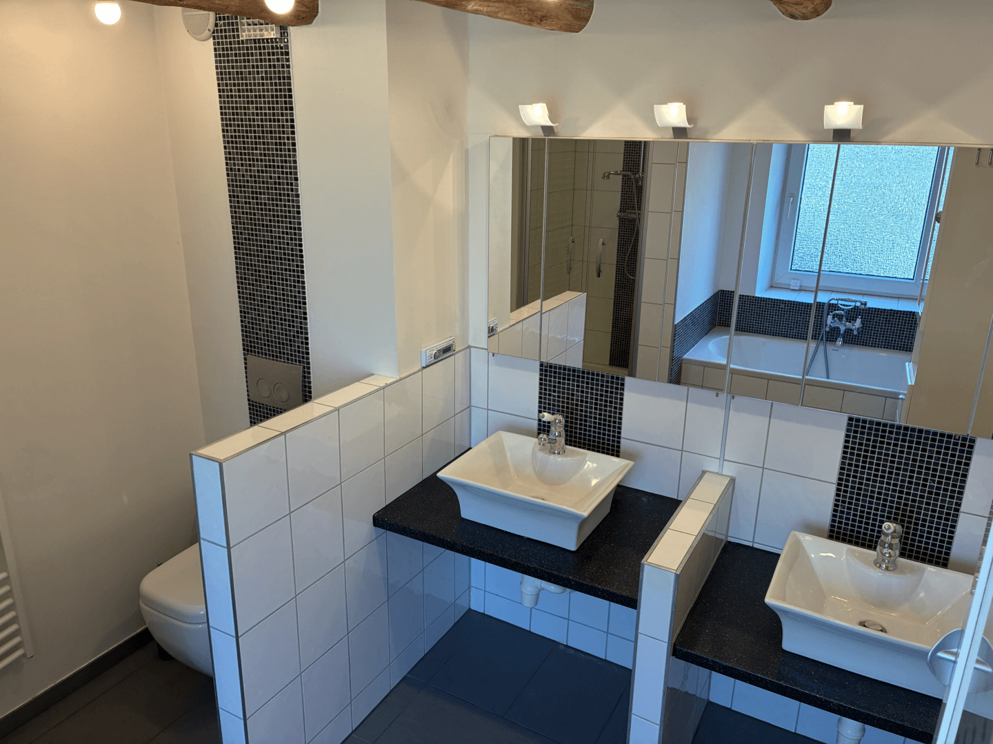 Predaj domu 116 m², pozemek 608 m², Düsseldorferstr. 5, Nettetal, Severné Porýnie - Westfálsko Predaj domu 116 m², pozemek 608 m², Düsseldorferstr. 5, Nettetal, Severné Porýnie - Westfálsko