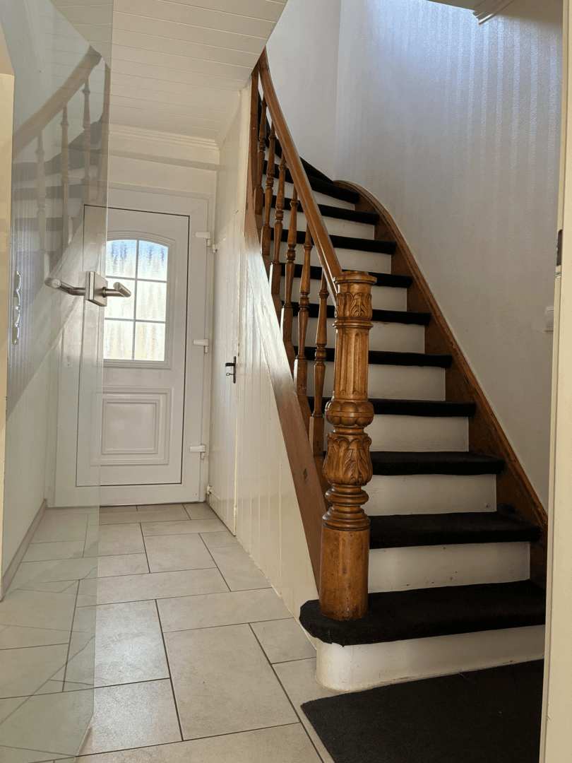 Predaj domu 116 m², pozemek 608 m², Düsseldorferstr. 5, Nettetal, Severné Porýnie - Westfálsko Predaj domu 116 m², pozemek 608 m², Düsseldorferstr. 5, Nettetal, Severné Porýnie - Westfálsko
