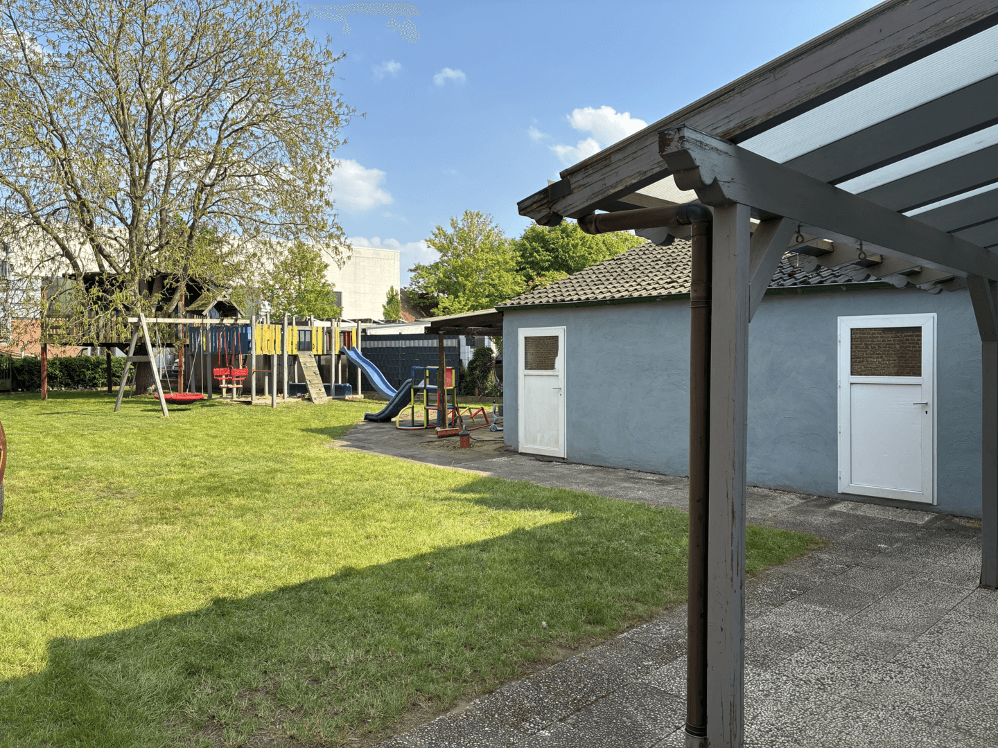 Predaj domu 116 m², pozemek 608 m², Düsseldorferstr. 5, Nettetal, Severné Porýnie - Westfálsko Predaj domu 116 m², pozemek 608 m², Düsseldorferstr. 5, Nettetal, Severné Porýnie - Westfálsko