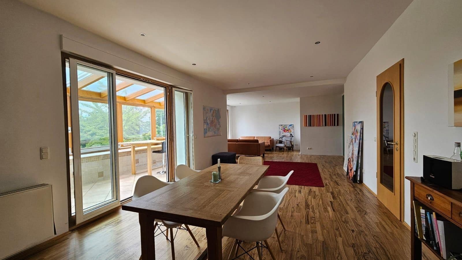 Prenájom domu 320 m², pozemek 730 m², Hofheim am Taunus, Hesensko Prenájom domu 320 m², pozemek 730 m², Hofheim am Taunus, Hesensko