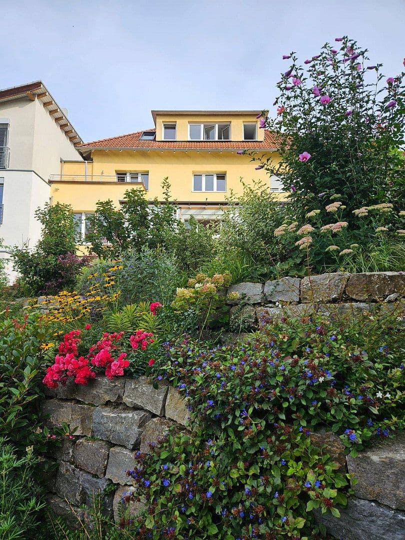Prenájom domu 320 m², pozemek 730 m², Hofheim am Taunus, Hesensko Prenájom domu 320 m², pozemek 730 m², Hofheim am Taunus, Hesensko
