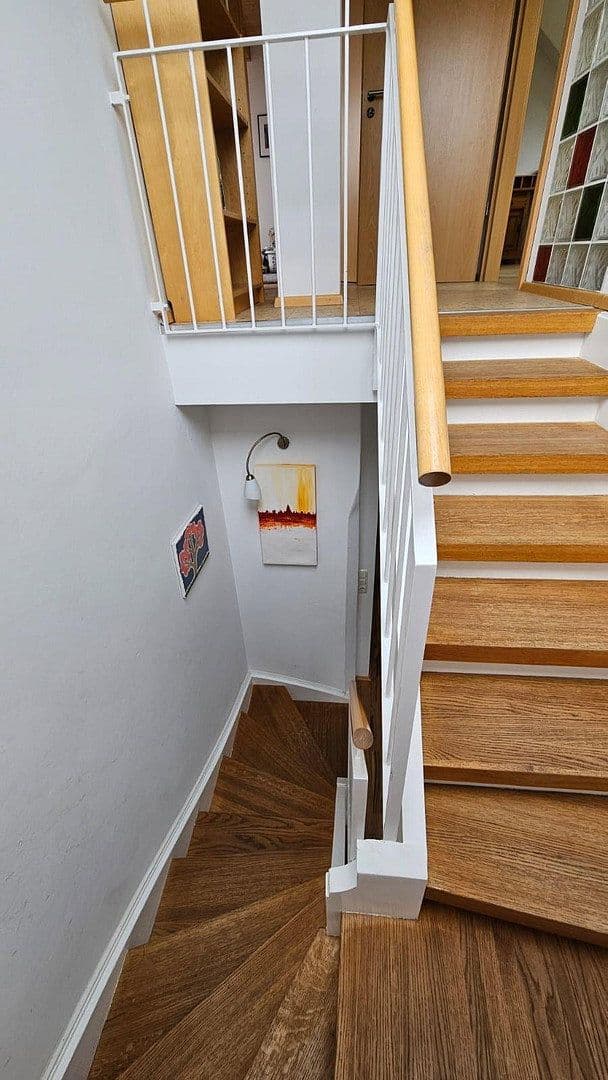 Prenájom domu 320 m², pozemek 730 m², Hofheim am Taunus, Hesensko Prenájom domu 320 m², pozemek 730 m², Hofheim am Taunus, Hesensko