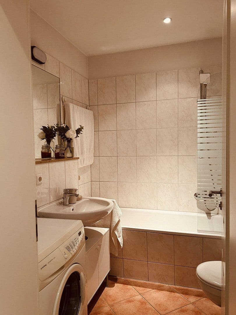 Predaj bytu 1-izbový 41 m², Michael-Kazmierczak-Str. 43, Leipzig, Sasko Predaj bytu 1-izbový 41 m², Michael-Kazmierczak-Str. 43, Leipzig, Sasko