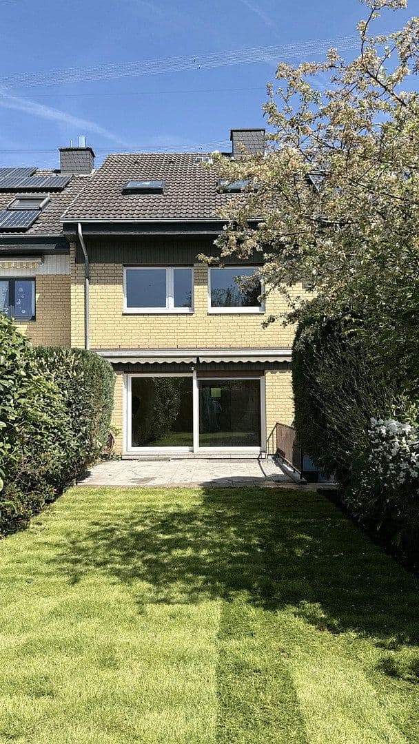 Predaj domu 164 m², pozemek 195 m², Kampwebersheide 49, Kaarst, Severné Porýnie - Westfálsko Predaj domu 164 m², pozemek 195 m², Kampwebersheide 49, Kaarst, Severné Porýnie - Westfálsko