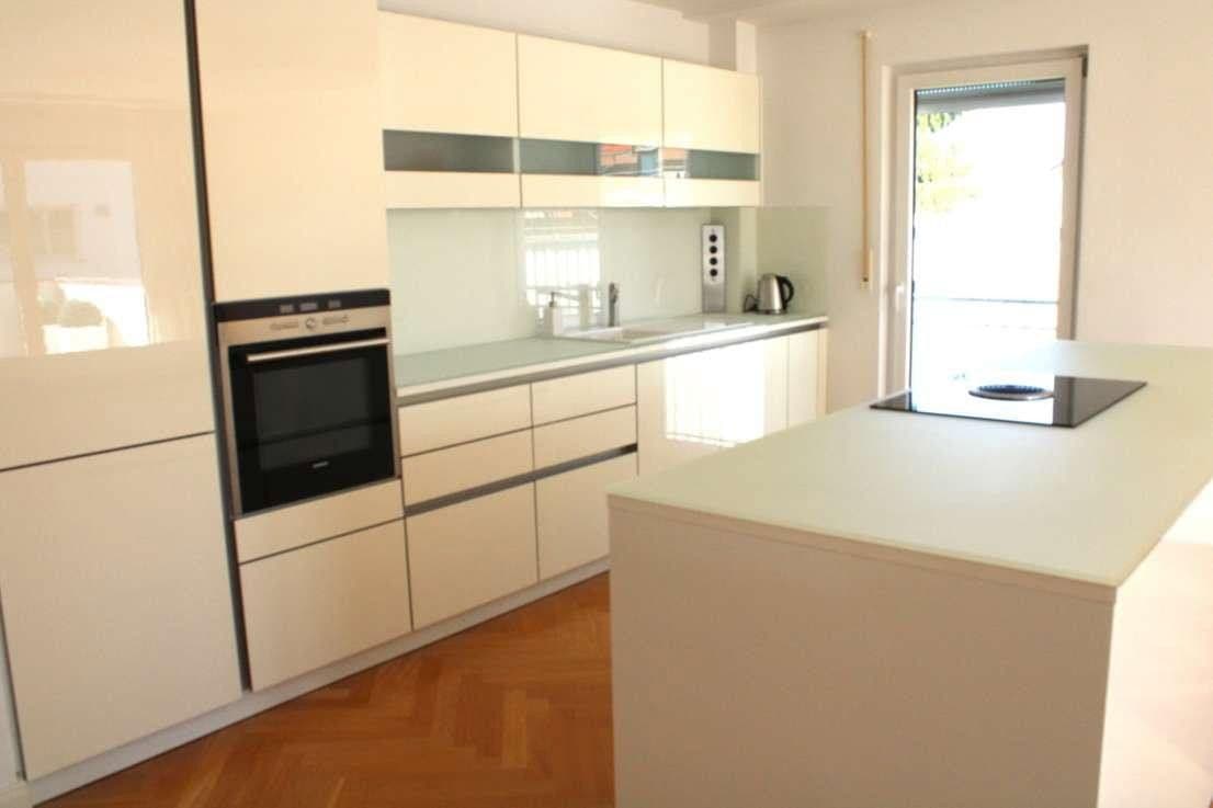 Predaj bytu 3-izbový 89 m², Friedrichshofener Str. 65D, Ingolstadt, Bavorsko Predaj bytu 3-izbový 89 m², Friedrichshofener Str. 65D, Ingolstadt, Bavorsko