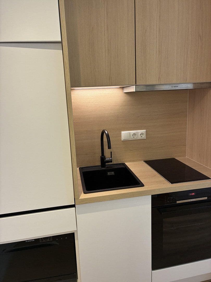 Prenájom bytu 2-izbový 30 m², Herbigstrasse 33, München, Bavorsko Prenájom bytu 2-izbový 30 m², Herbigstrasse 33, München, Bavorsko