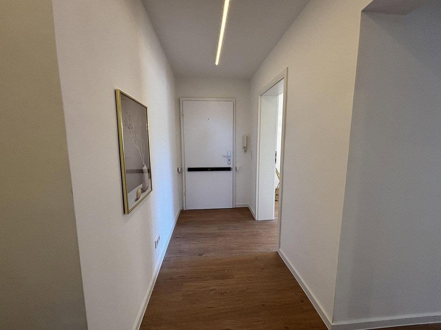 Predaj bytu 2-izbový 60 m², Köln, Severné Porýnie - Westfálsko Predaj bytu 2-izbový 60 m², Köln, Severné Porýnie - Westfálsko