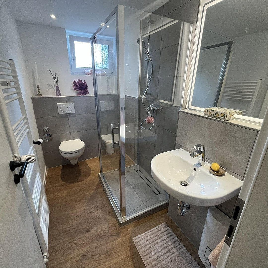 Predaj bytu 2-izbový 60 m², Köln, Severné Porýnie - Westfálsko Predaj bytu 2-izbový 60 m², Köln, Severné Porýnie - Westfálsko