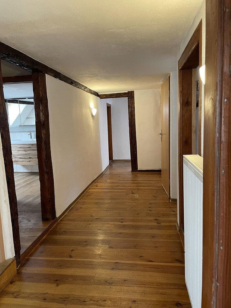 Prenájom bytu 6-izbový 125 m², Vordere Schmiedgasse 9, Schwäbisch Gmünd, Bádensko-Wurttembersko Prenájom bytu 6-izbový 125 m², Vordere Schmiedgasse 9, Schwäbisch Gmünd, Bádensko-Wurttembersko