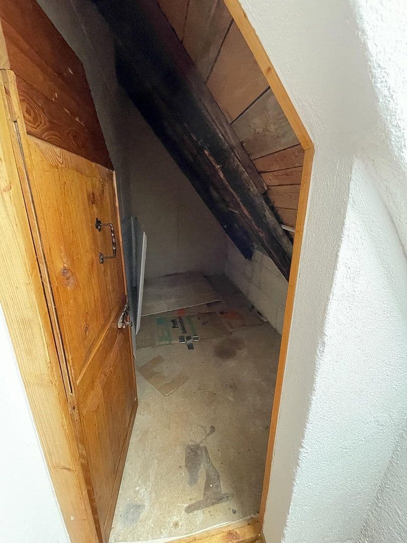 Prenájom bytu 6-izbový 125 m², Vordere Schmiedgasse 9, Schwäbisch Gmünd, Bádensko-Wurttembersko Prenájom bytu 6-izbový 125 m², Vordere Schmiedgasse 9, Schwäbisch Gmünd, Bádensko-Wurttembersko