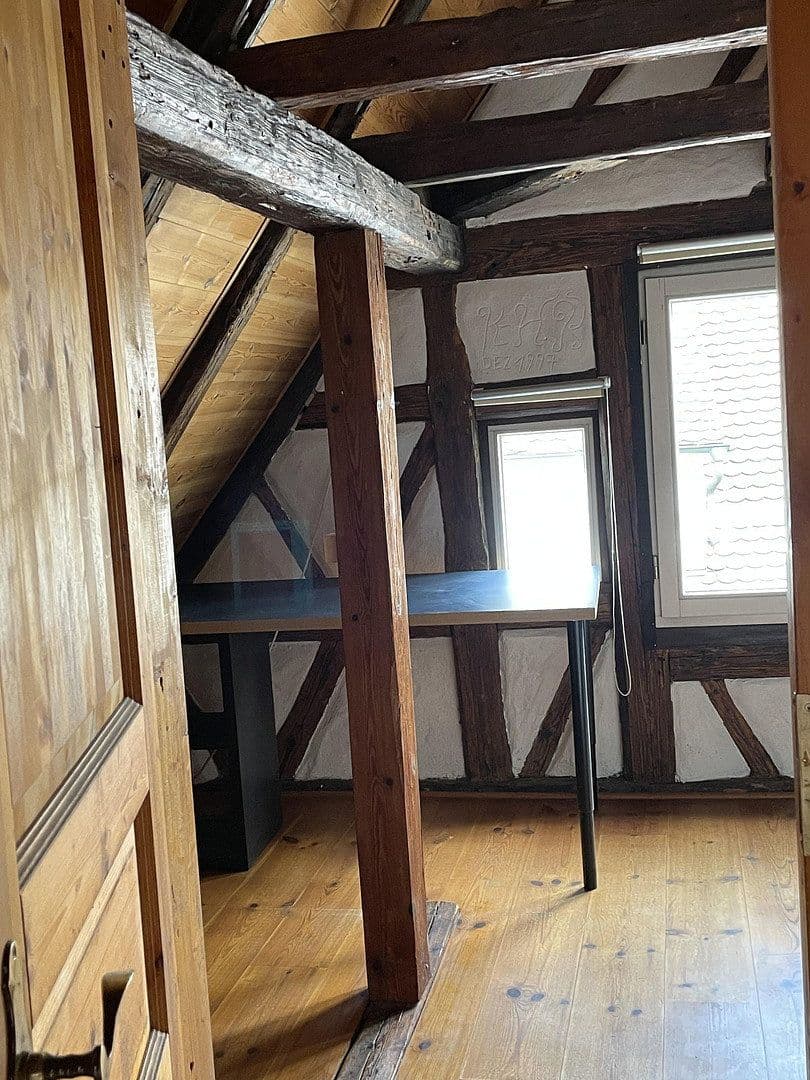 Prenájom bytu 6-izbový 125 m², Vordere Schmiedgasse 9, Schwäbisch Gmünd, Bádensko-Wurttembersko Prenájom bytu 6-izbový 125 m², Vordere Schmiedgasse 9, Schwäbisch Gmünd, Bádensko-Wurttembersko