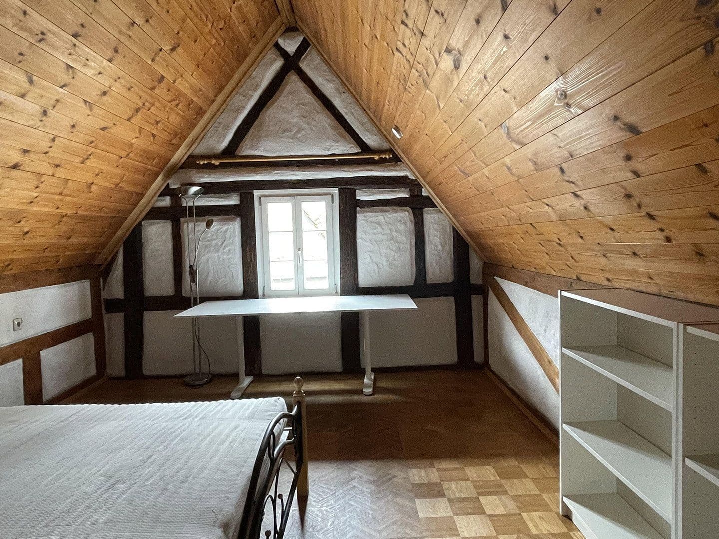 Prenájom bytu 6-izbový 125 m², Vordere Schmiedgasse 9, Schwäbisch Gmünd, Bádensko-Wurttembersko Prenájom bytu 6-izbový 125 m², Vordere Schmiedgasse 9, Schwäbisch Gmünd, Bádensko-Wurttembersko