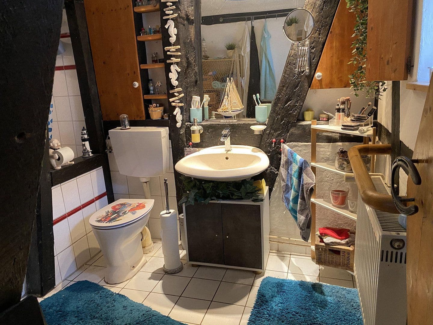 Predaj domu 250 m², pozemek 831 m², Niddaer Str. 28, Reichelsheim (Wetterau), Hesensko Predaj domu 250 m², pozemek 831 m², Niddaer Str. 28, Reichelsheim (Wetterau), Hesensko