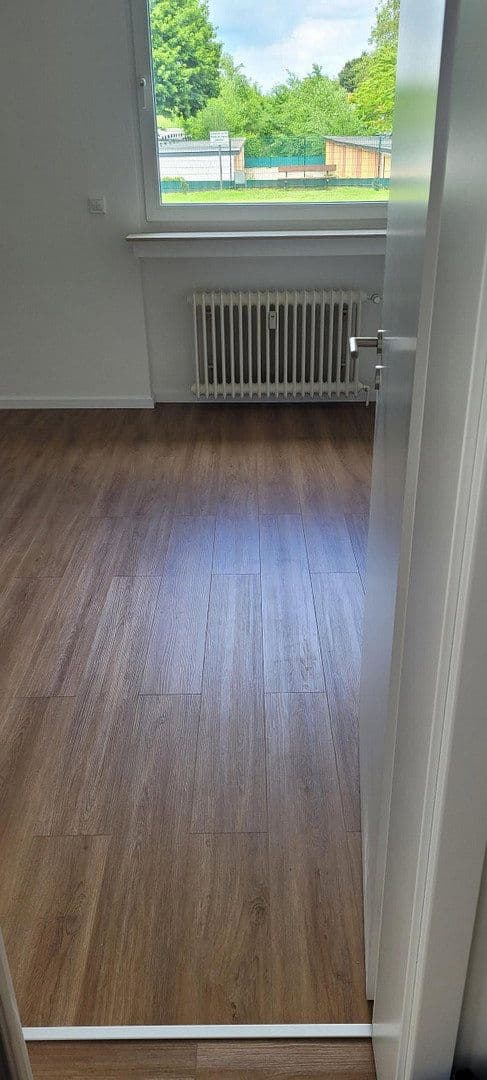 Prenájom bytu 3-izbový 81 m², Bergheim, Severné Porýnie - Westfálsko Prenájom bytu 3-izbový 81 m², Bergheim, Severné Porýnie - Westfálsko