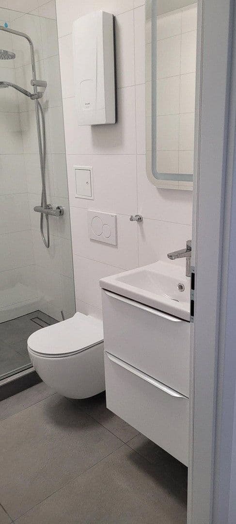 Prenájom bytu 3-izbový 81 m², Bergheim, Severné Porýnie - Westfálsko Prenájom bytu 3-izbový 81 m², Bergheim, Severné Porýnie - Westfálsko