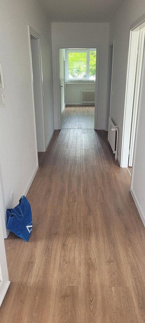 Prenájom bytu 3-izbový 81 m², Bergheim, Severné Porýnie - Westfálsko Prenájom bytu 3-izbový 81 m², Bergheim, Severné Porýnie - Westfálsko