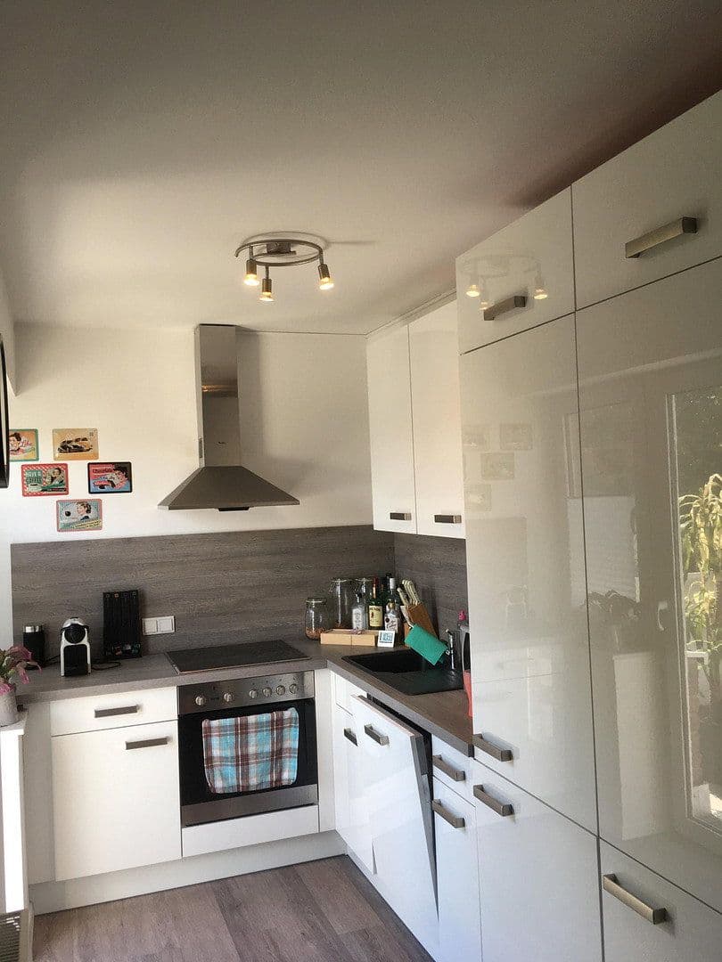 Predaj bytu 2-izbový 86 m², Obere Siegstraße 25c, Hennef (Sieg), Severné Porýnie - Westfálsko Predaj bytu 2-izbový 86 m², Obere Siegstraße 25c, Hennef (Sieg), Severné Porýnie - Westfálsko