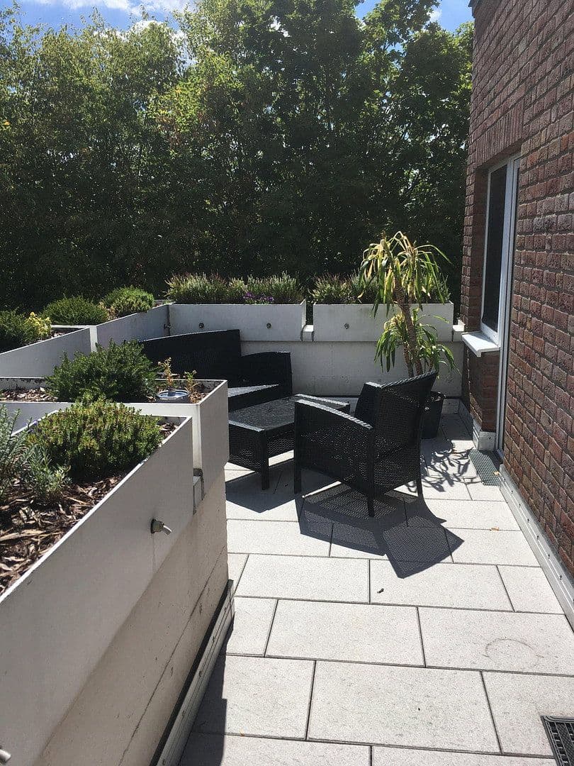 Predaj bytu 2-izbový 86 m², Obere Siegstraße 25c, Hennef (Sieg), Severné Porýnie - Westfálsko Predaj bytu 2-izbový 86 m², Obere Siegstraße 25c, Hennef (Sieg), Severné Porýnie - Westfálsko