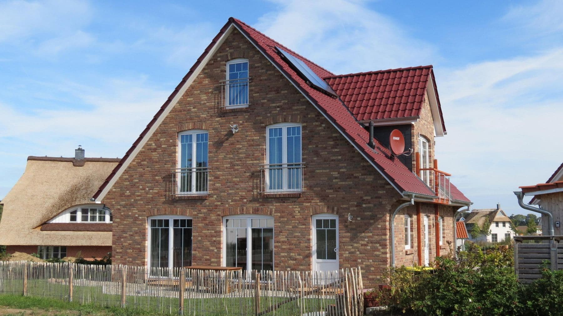 Predaj domu 162 m², pozemek 508 m², Binsenkoppel 38, Kalkhorst, Meklenbursko-Predpomoransko Predaj domu 162 m², pozemek 508 m², Binsenkoppel 38, Kalkhorst, Meklenbursko-Predpomoransko