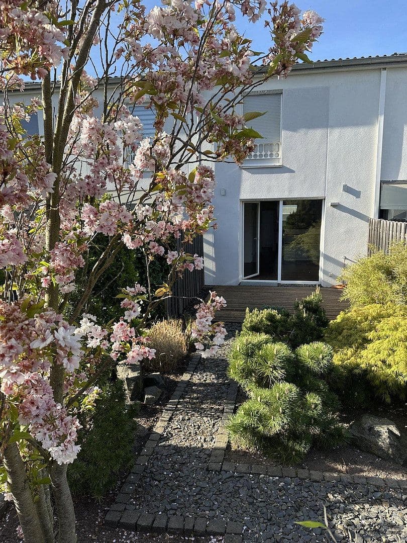 Predaj domu 81 m², pozemek 130 m², Laatzen, Dolné Sasko Predaj domu 81 m², pozemek 130 m², Laatzen, Dolné Sasko