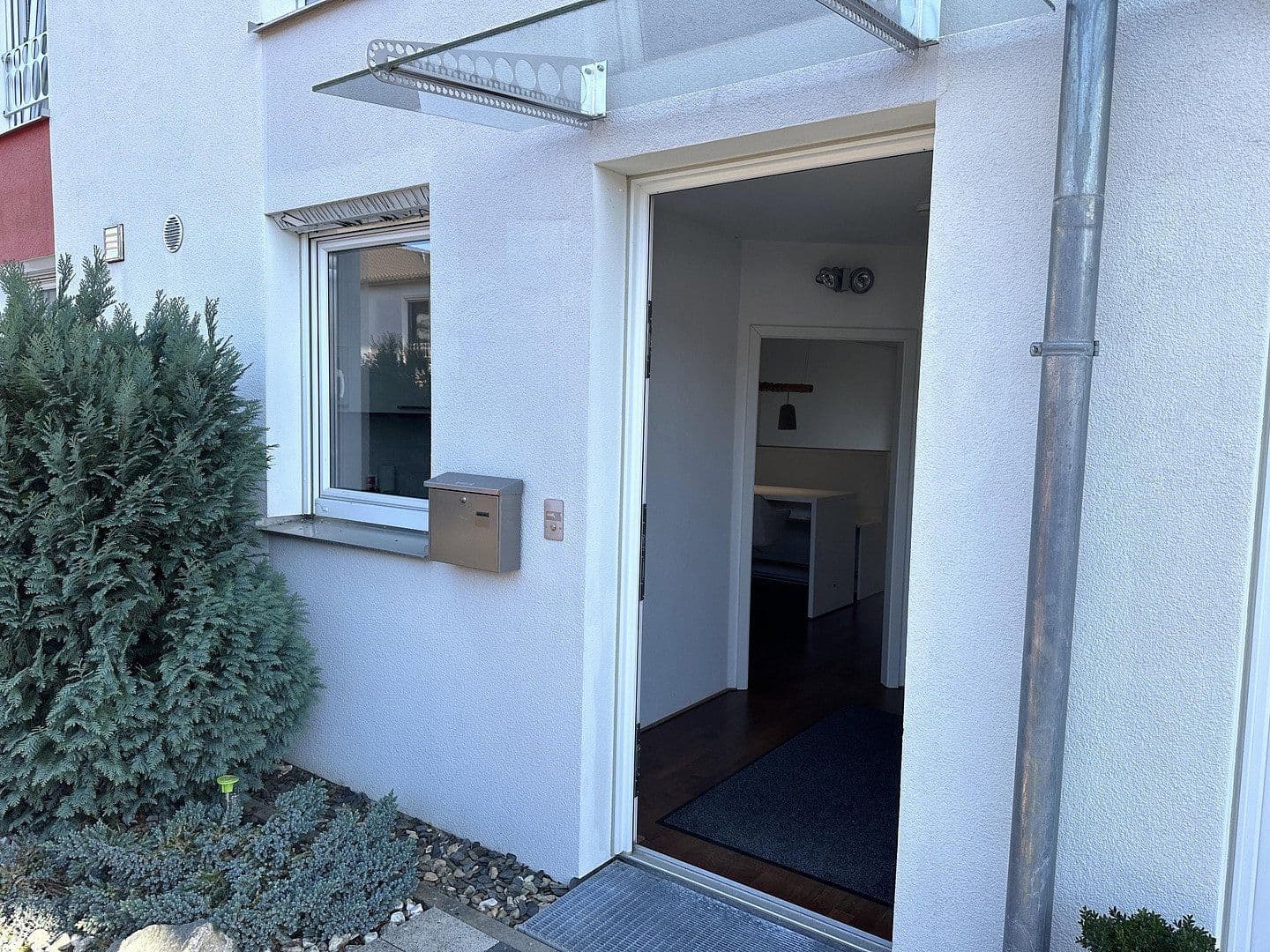 Predaj domu 81 m², pozemek 130 m², Laatzen, Dolné Sasko Predaj domu 81 m², pozemek 130 m², Laatzen, Dolné Sasko