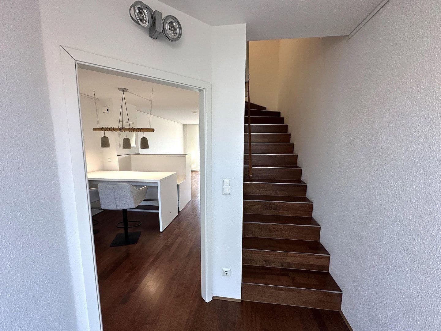 Predaj domu 81 m², pozemek 130 m², Laatzen, Dolné Sasko Predaj domu 81 m², pozemek 130 m², Laatzen, Dolné Sasko