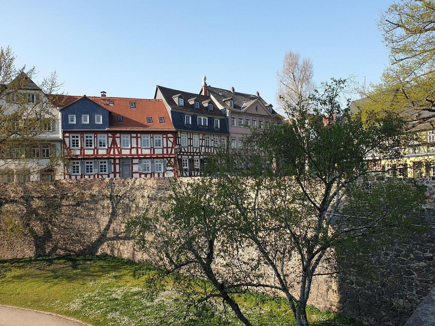 Prenájom bytu 3-izbový 74 m², Königsteiner Straße 40d, Frankfurt am Main, Hesensko Prenájom bytu 3-izbový 74 m², Königsteiner Straße 40d, Frankfurt am Main, Hesensko
