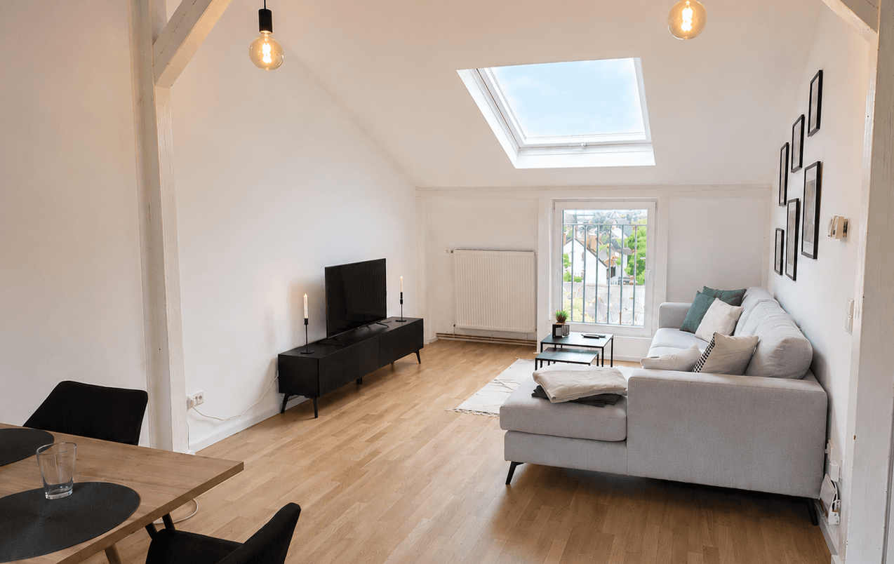 Prenájom bytu 3-izbový 74 m², Königsteiner Straße 40d, Frankfurt am Main, Hesensko Prenájom bytu 3-izbový 74 m², Königsteiner Straße 40d, Frankfurt am Main, Hesensko