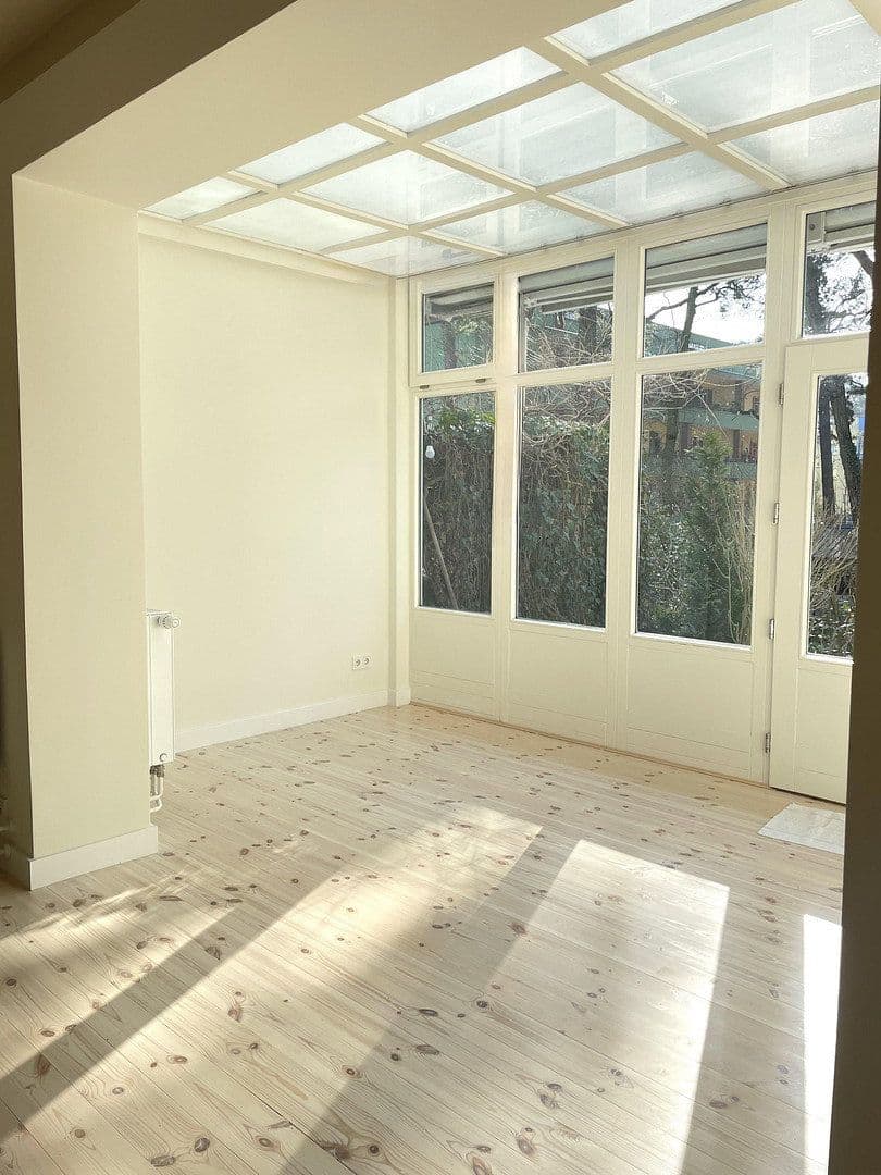 Predaj domu 120 m², pozemek 165 m², Hochsitzweg 115, Berlin, Berlín Predaj domu 120 m², pozemek 165 m², Hochsitzweg 115, Berlin, Berlín
