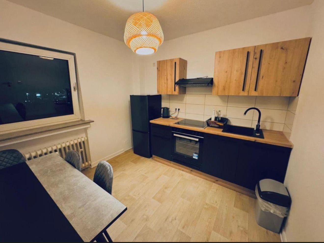 Prenájom bytu 1-izbový 33 m², Oberhausen, Severné Porýnie - Westfálsko Prenájom bytu 1-izbový 33 m², Oberhausen, Severné Porýnie - Westfálsko
