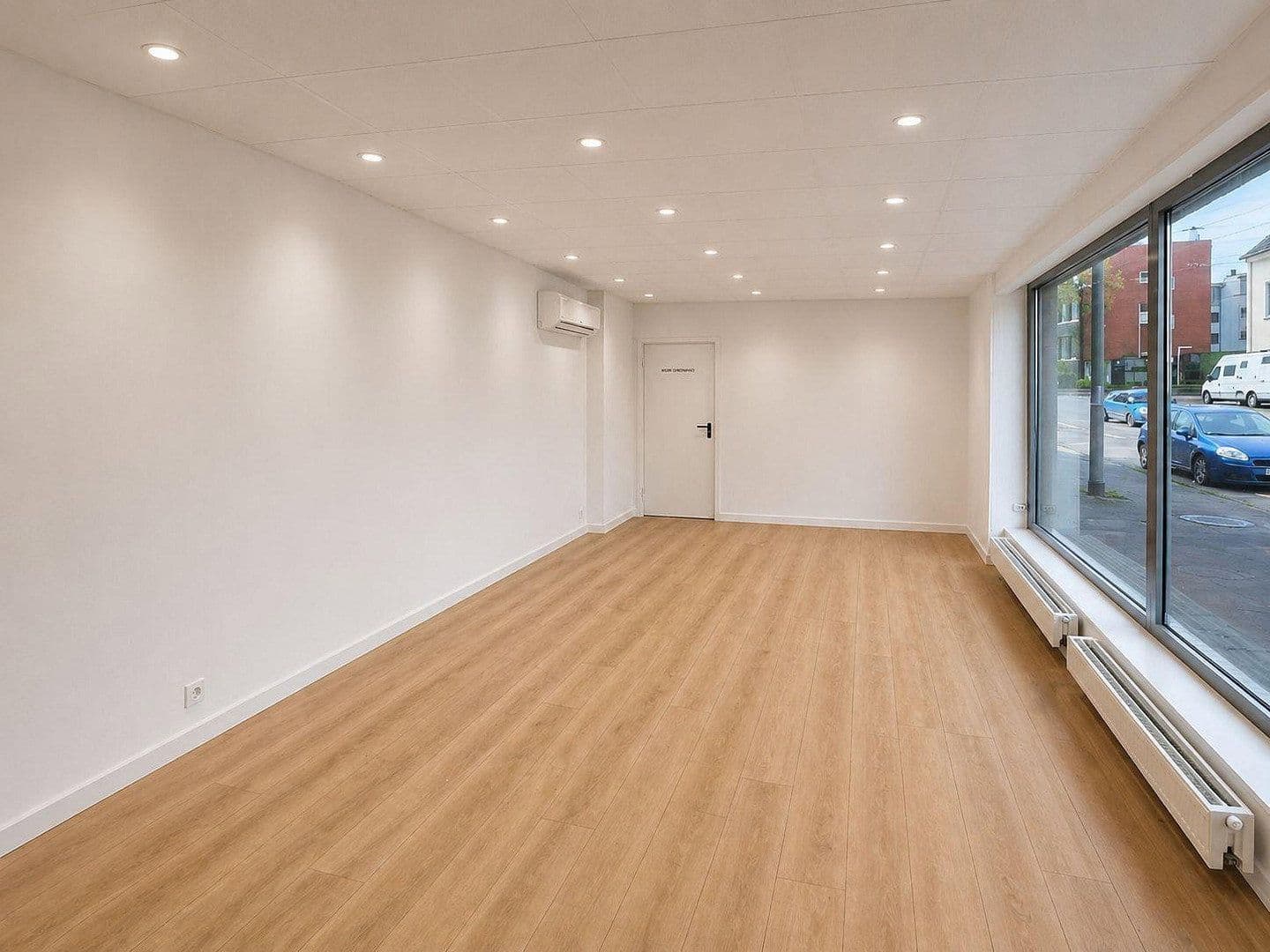 Prenájom kancelárie 100 m², Bochumerstr. 48, Hattingen, Severné Porýnie - Westfálsko Prenájom kancelárie 100 m², Bochumerstr. 48, Hattingen, Severné Porýnie - Westfálsko