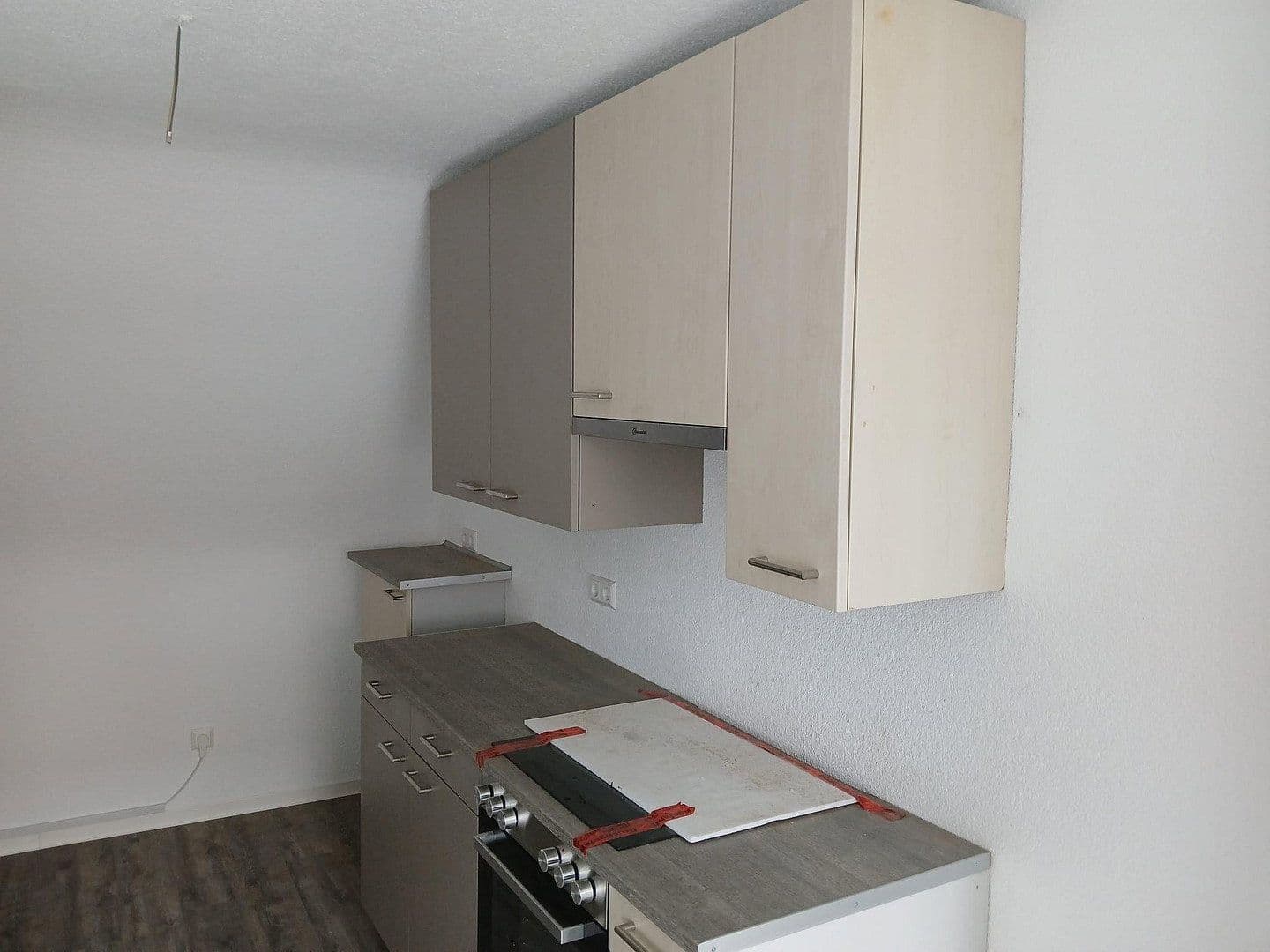 Prenájom bytu 4-izbový 105 m², Winnenden, Bádensko-Wurttembersko Prenájom bytu 4-izbový 105 m², Winnenden, Bádensko-Wurttembersko