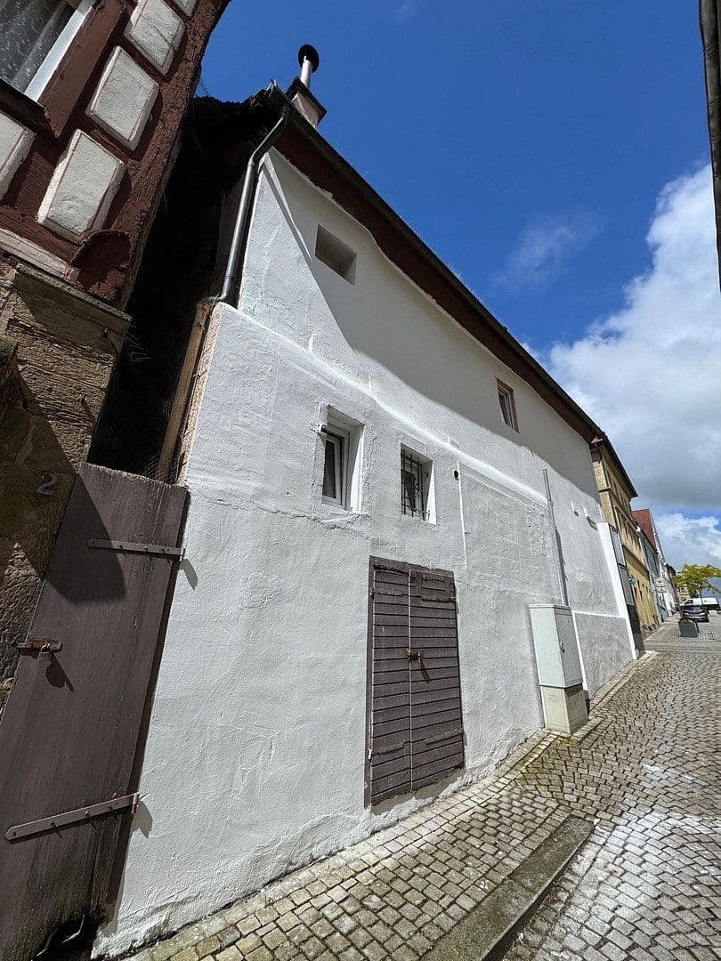 Predaj domu 90 m², pozemek 90 m², Eppingen, Bádensko-Wurttembersko Predaj domu 90 m², pozemek 90 m², Eppingen, Bádensko-Wurttembersko