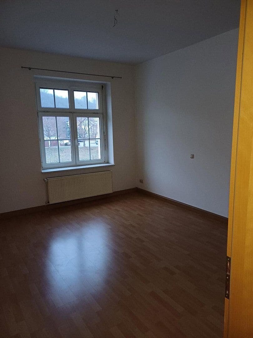 Prenájom bytu 2-izbový 74 m², Schellingstr. 12, Gera-Untermhaus, Durínsko Prenájom bytu 2-izbový 74 m², Schellingstr. 12, Gera-Untermhaus, Durínsko
