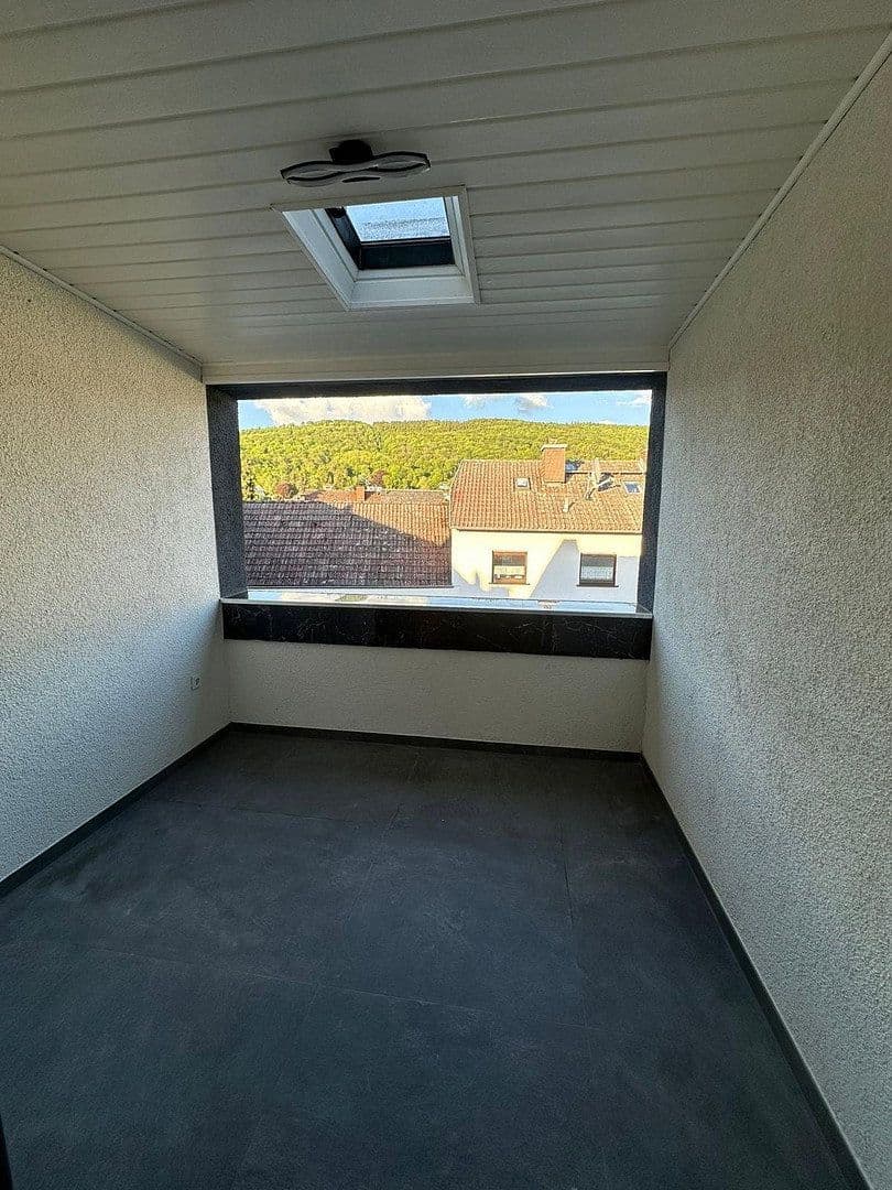 Prenájom domu 190 m², pozemek 270 m², Frankfurter Str. 9, Glashütten, Hesensko Prenájom domu 190 m², pozemek 270 m², Frankfurter Str. 9, Glashütten, Hesensko