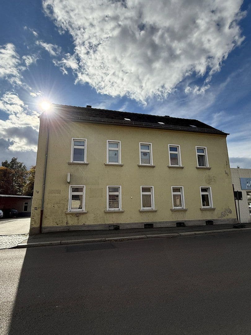 Predaj nebytového priestoru 1.689 m², Bahnhofstraße 12, Naunhof, Sasko Predaj nebytového priestoru 1.689 m², Bahnhofstraße 12, Naunhof, Sasko