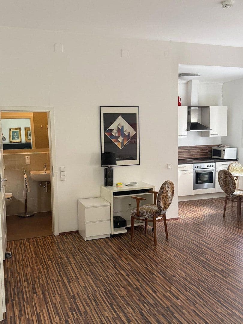 Prenájom bytu 1-izbový 65 m², Offenbach, Hesensko Prenájom bytu 1-izbový 65 m², Offenbach, Hesensko