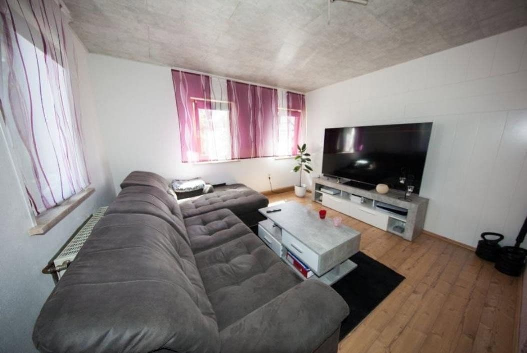 Predaj domu 150 m², pozemek 1.249 m², Heldburg, Durínsko Predaj domu 150 m², pozemek 1.249 m², Heldburg, Durínsko