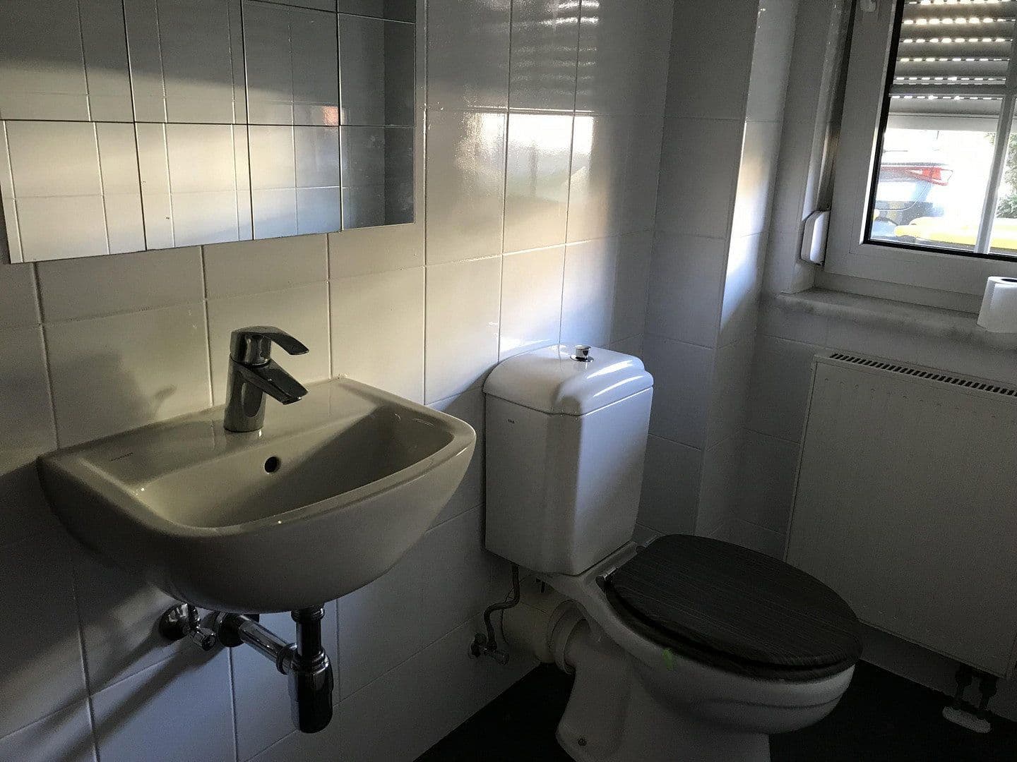 Predaj domu 120 m², pozemek 175 m², Lauter-Bernsbach, Sasko Predaj domu 120 m², pozemek 175 m², Lauter-Bernsbach, Sasko